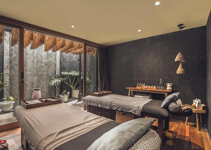 By Ini Vie Hospitality リゾート