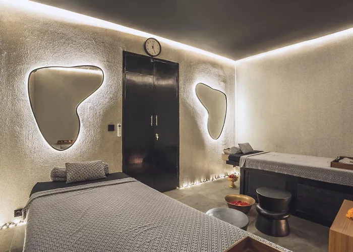 By Ini Vie Hospitality 5*