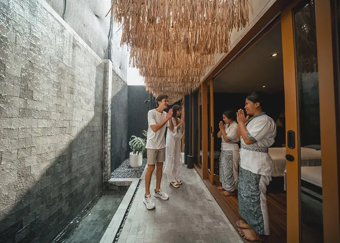 By Ini Vie Hospitality 5*
